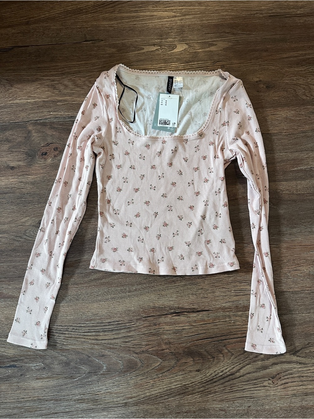 Divided Light Pink Floral Scoop-Neck Long Sleeve Top